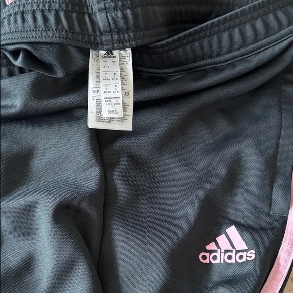 adidas Tiro Joggers - Picture 4 of 5